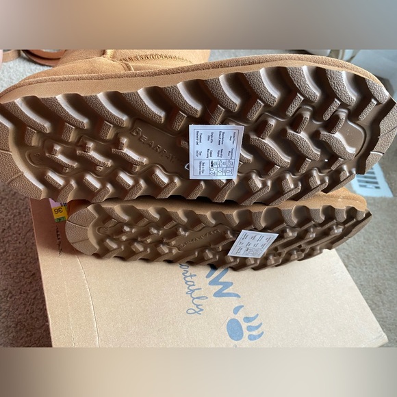 NWT Bearpaw Elle Short Hickory Boots W9 - Picture 5 of 6